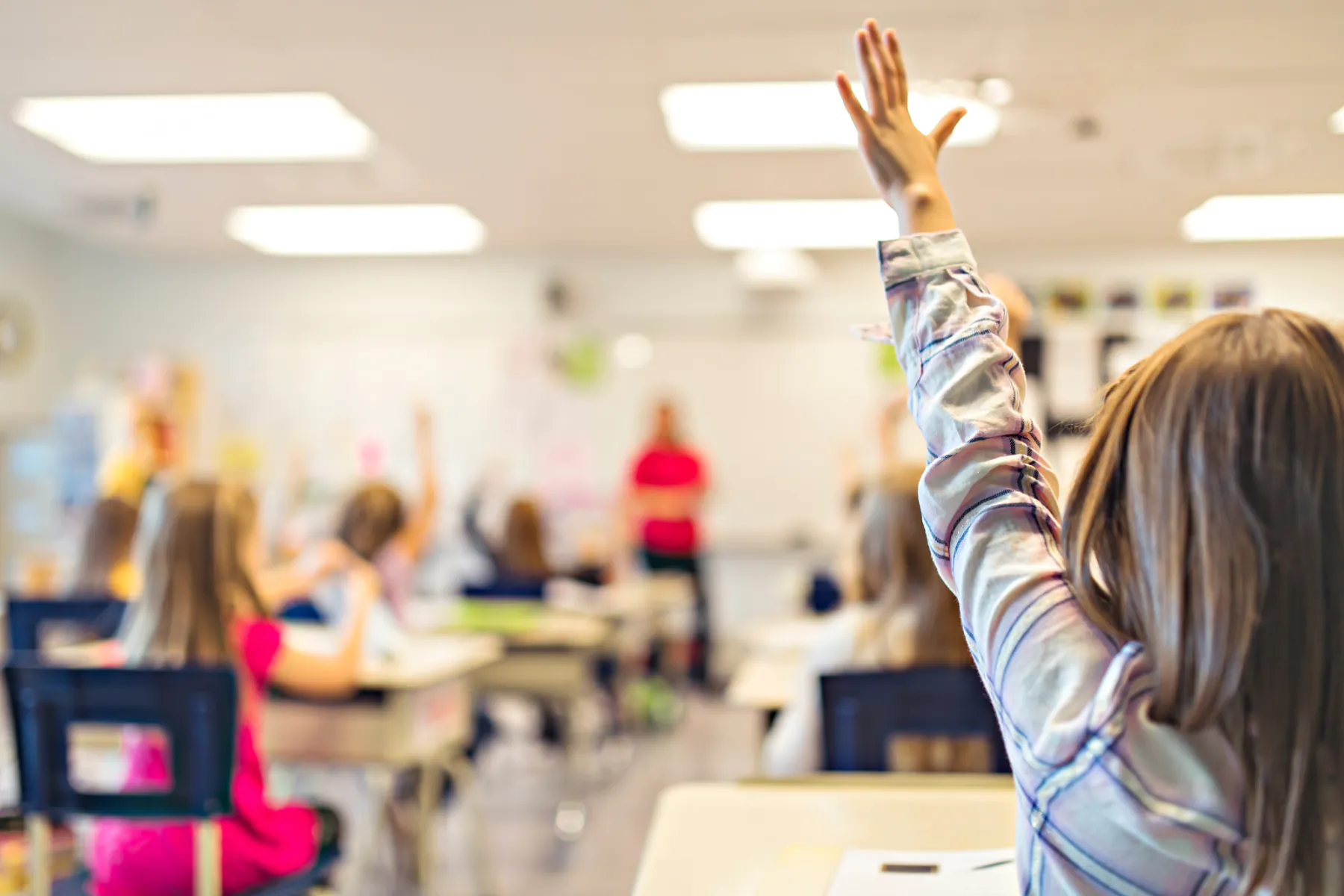Klassenzimmer mit LED-Beleuchtung Klassenzimmer wird von LED-Panels beleuchtet